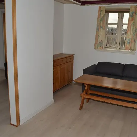 度假居 Four-bedroom Holiday In
