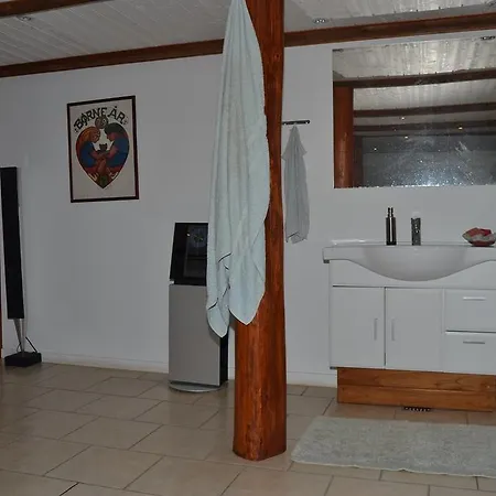 Four-bedroom Holiday In * 里伯