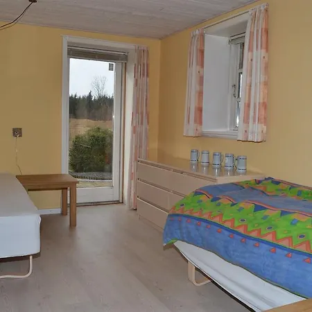 Four-bedroom Holiday In 度假居 里伯